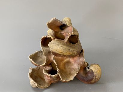Joelle DEROUBAIX (1946-2019) 

Sculpture...
