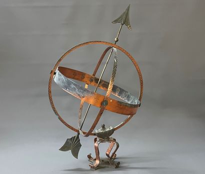 Sphère armillaire en cuivre , sur pied en...