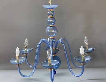 Lustre en verre de Murano bleu. Années 1990.

H....
