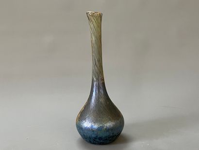 Jean Claude NOVARO (1943-2014)

Vase soliflore...