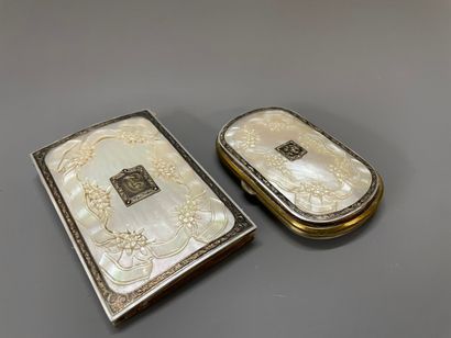 Carnet de bal avec porte mine et porte monnaie...