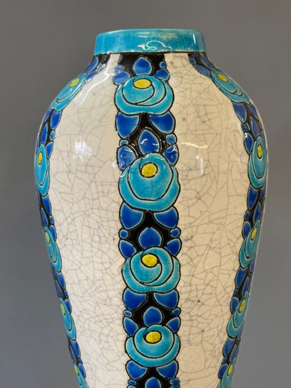 Charles CATTEAU, Boch, la Louvière (1880-1966)

Paire...