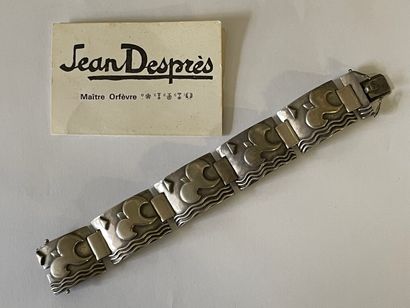 Jean DESPRÉS (1889-1980) 

Bracelet articulé...