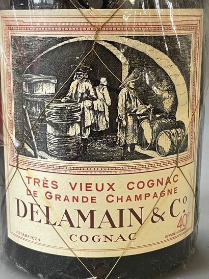 Bouteille Très Vieux Cognac de Grande Champagne...