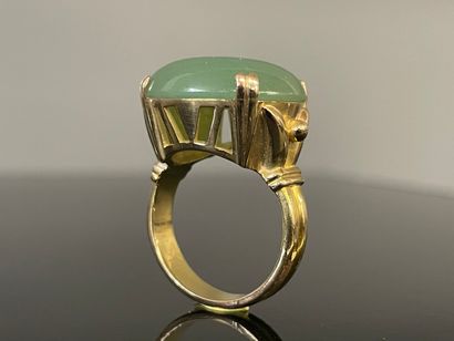 Jean DESPRÉS (1889-1980)

Bague en or, monture...
