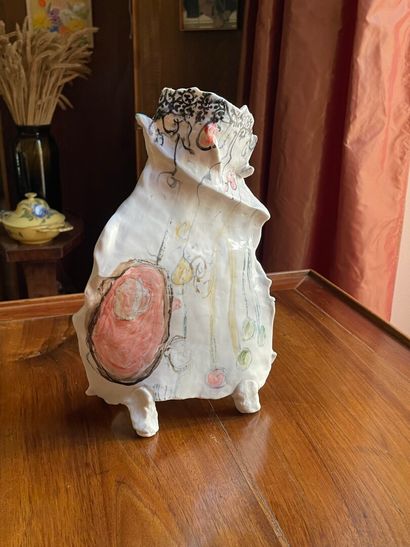 Fabienne WITHOFS

Sculpture en porcelaine,...