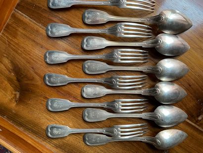 Suite de six grands couverts en argent, contour...