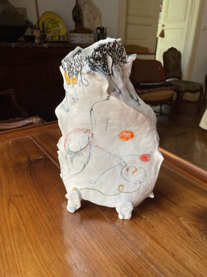 Fabienne WITHOFS

Sculpture en porcelaine,...