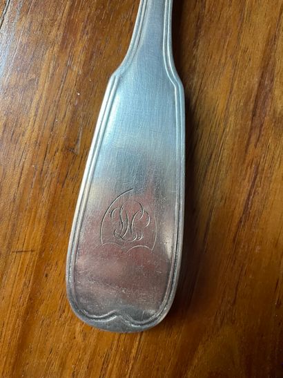 Louche en argent, contour filet Louis XV,...