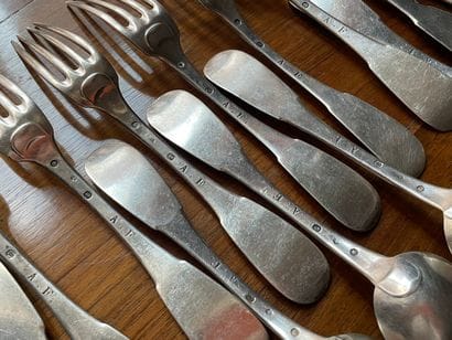 Serie de grands couverts en argent 925°/...