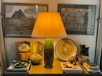 MOUGINS Nancy

Les bucherons

Pied de lampe...