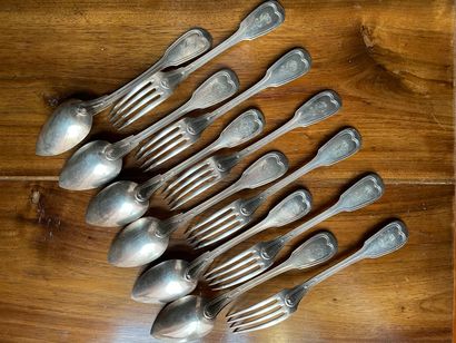 Suite de six grands couverts en argent, contour...