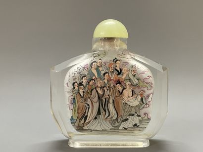 Grand tabatière en verre à décor intérieur...