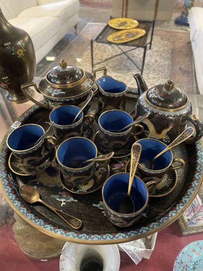 Service à thé asiatique en émaux cloisonnés...
