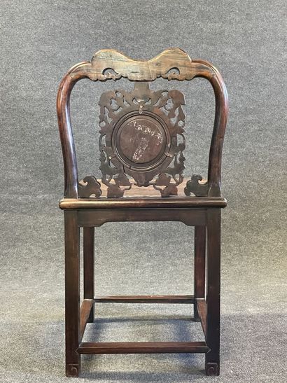 Chaise chinoise en bois exotique, dossier...
