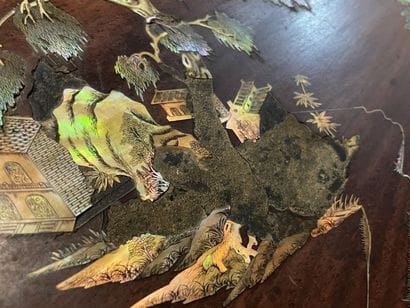 Ecran en bois à décor de scène de vie en...