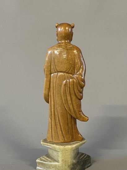 Personnage en pierre dure sculptée Chine.

H....