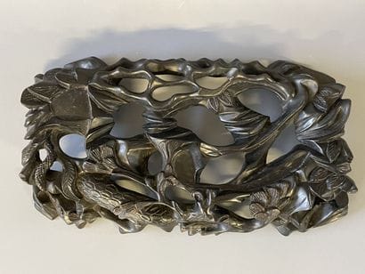 Paire de socle en bois sculpté. 

3,5 x 24...