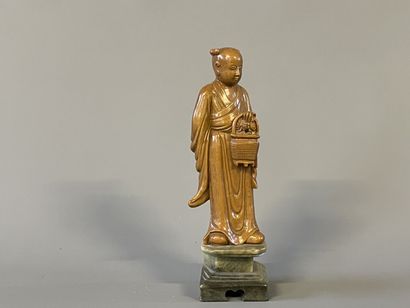 Personnage en pierre dure sculptée Chine.

H....