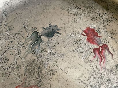 Coupe en laqué à décor de dragons et intérieur...