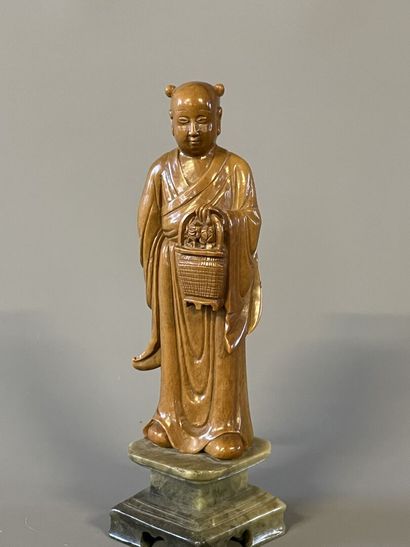 Personnage en pierre dure sculptée Chine.

H....