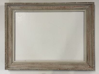 Cadre en bois patiné blanc

Dim. intérieur:...