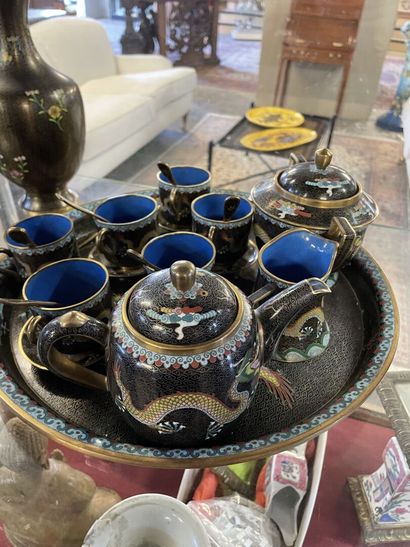 Service à thé asiatique en émaux cloisonnés...