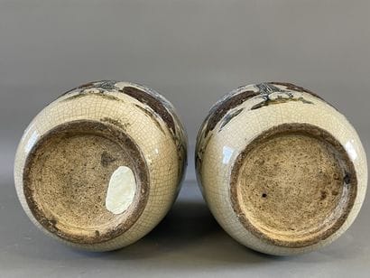 Paire de vases faience émaillé craquelé à...
