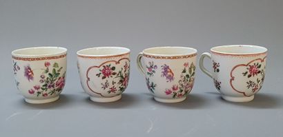 CHINE XVIII pour les colonies.

Six tasses...