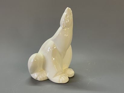G.H. LEMANCEAU d'après 

Ours polaire 

Sculpture...