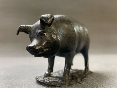 Cochon.

Epreuve en bronze patiné. fonte...