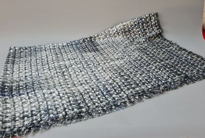 CHANEL

Silk stole with a speckled gray abstract...