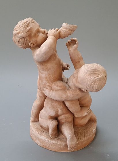 Terre cuite d'edition: Putti à la conque

Fausse...