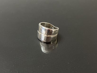 HERMES Paris

Ladies ring in aregnt, signed

TDD...