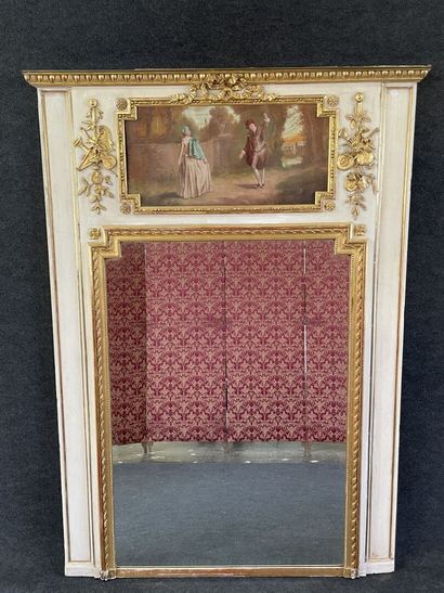 Trumeau en bois et stuc doré et laqué, avec...