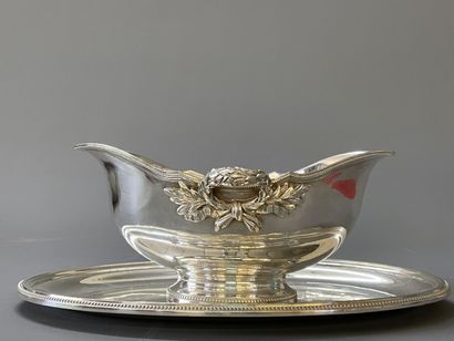 CHRISTOFLE

Vegetable dish and sauce boat...