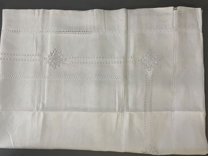 White sheet with inlays of Venetian motifs...