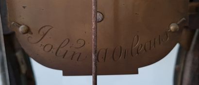 Cartel en vernis Martin, garnis de bronze,...