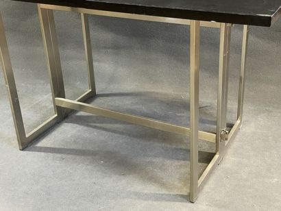 Console moderne formant table, plateau en...