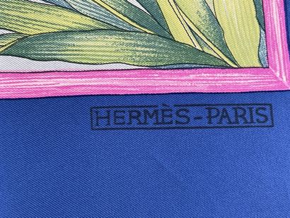 HERMES Paris

Silk square 