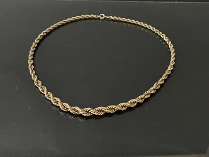 Collier en chute or maille corde. 

L. :42...