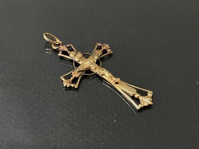Croix en or 750°/00

H: 4.5 cm.

poids: 4.06...