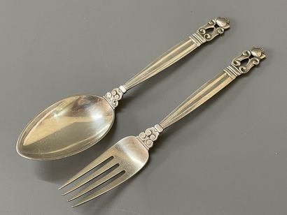 Georg JENSEN , Denmark

Silver child's cutlery,...