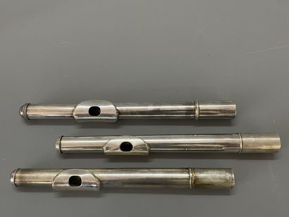 Ensemble de trois embouchures de flute traversiere...