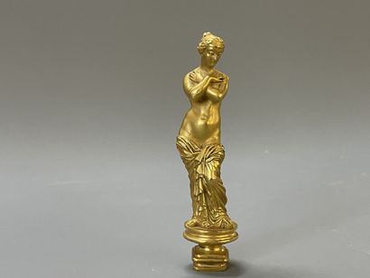 Sceau en bronze, figurant une femme drapée...