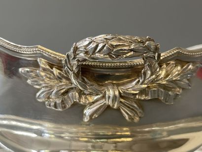CHRISTOFLE

Vegetable dish and sauce boat...