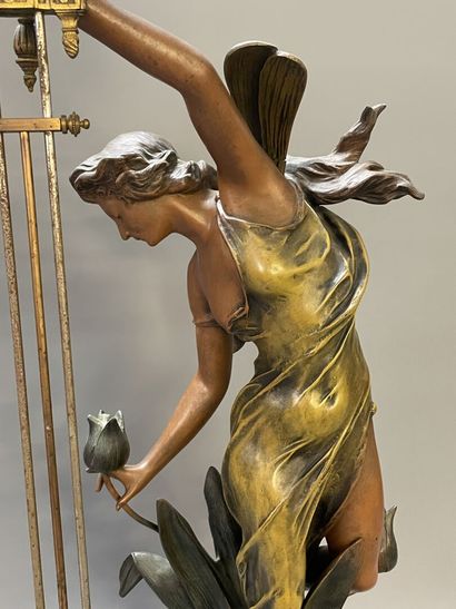 Julien CAUSSE (1869-1909)

Sculpture en régule...
