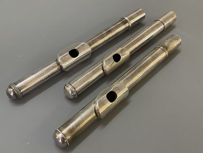 Ensemble de trois embouchures de flute traversiere...