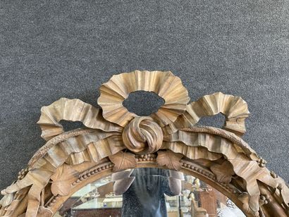 Grand miroir ovale, cadre en bois naturel...