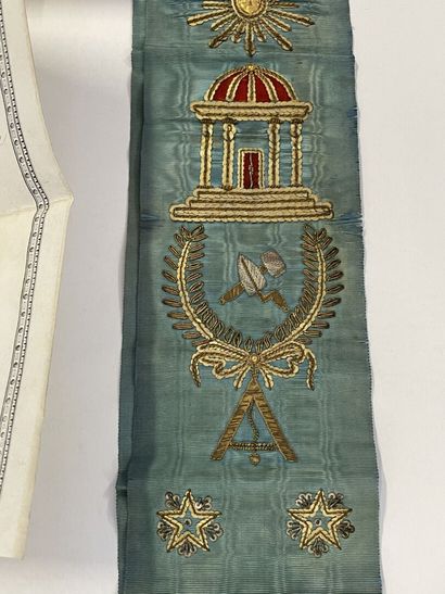Documents, écharpe et médaille Franc-maç...